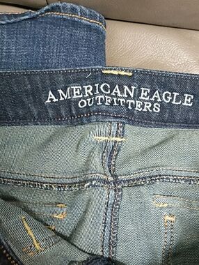 American Eagle Outfitters Dark Blue Denim Jeans with Contrast Stitching